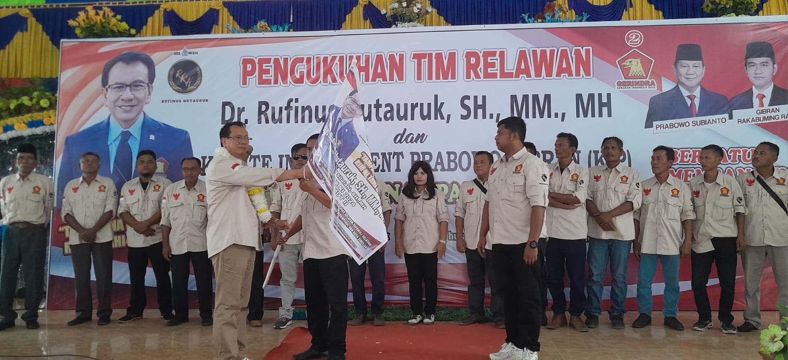 Pengukuhan Tim Relawan Rufinus Hutauruk Dan KIP Se Kabupaten Tapanuli