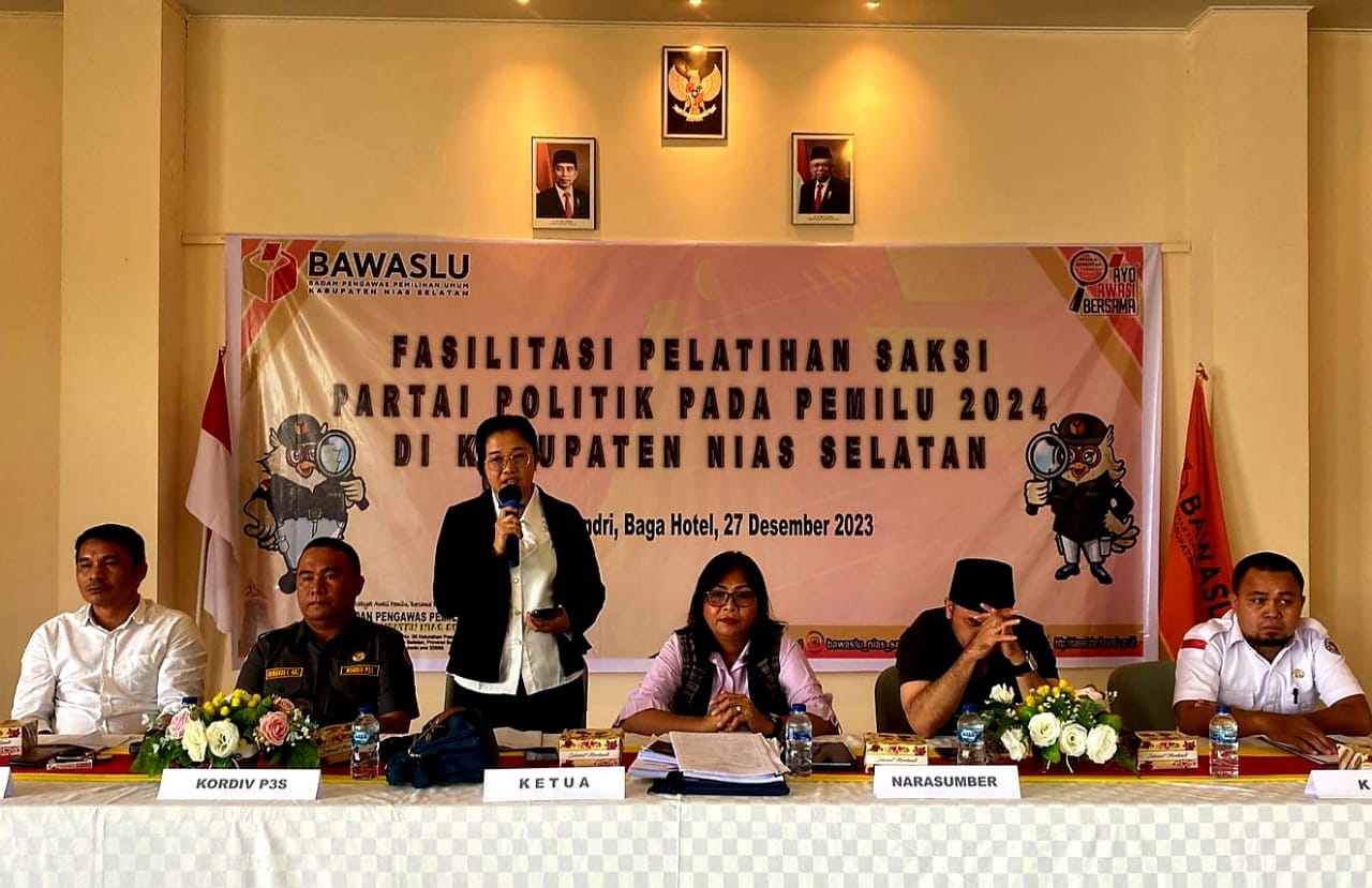 Bawaslu Nisel Berkomitmen Ciptakan Pemilu Transparan Dan