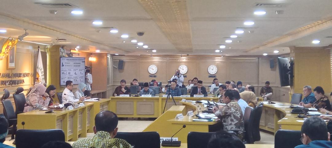 Komite IV DPD RI Rapat Kerja Bahas Kinerja Kementerian Koperasi Dan UKM