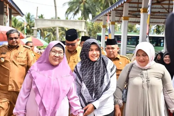 120 Jamaah Umroh Diminta<br>Saling Menjaga Di Tanah Suci
