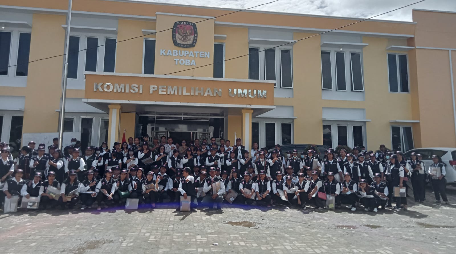 Coklit Pemilu 2024 Dimulai, Ketua PPK Balige Imbau Warga Terima Petugas Pantarlih