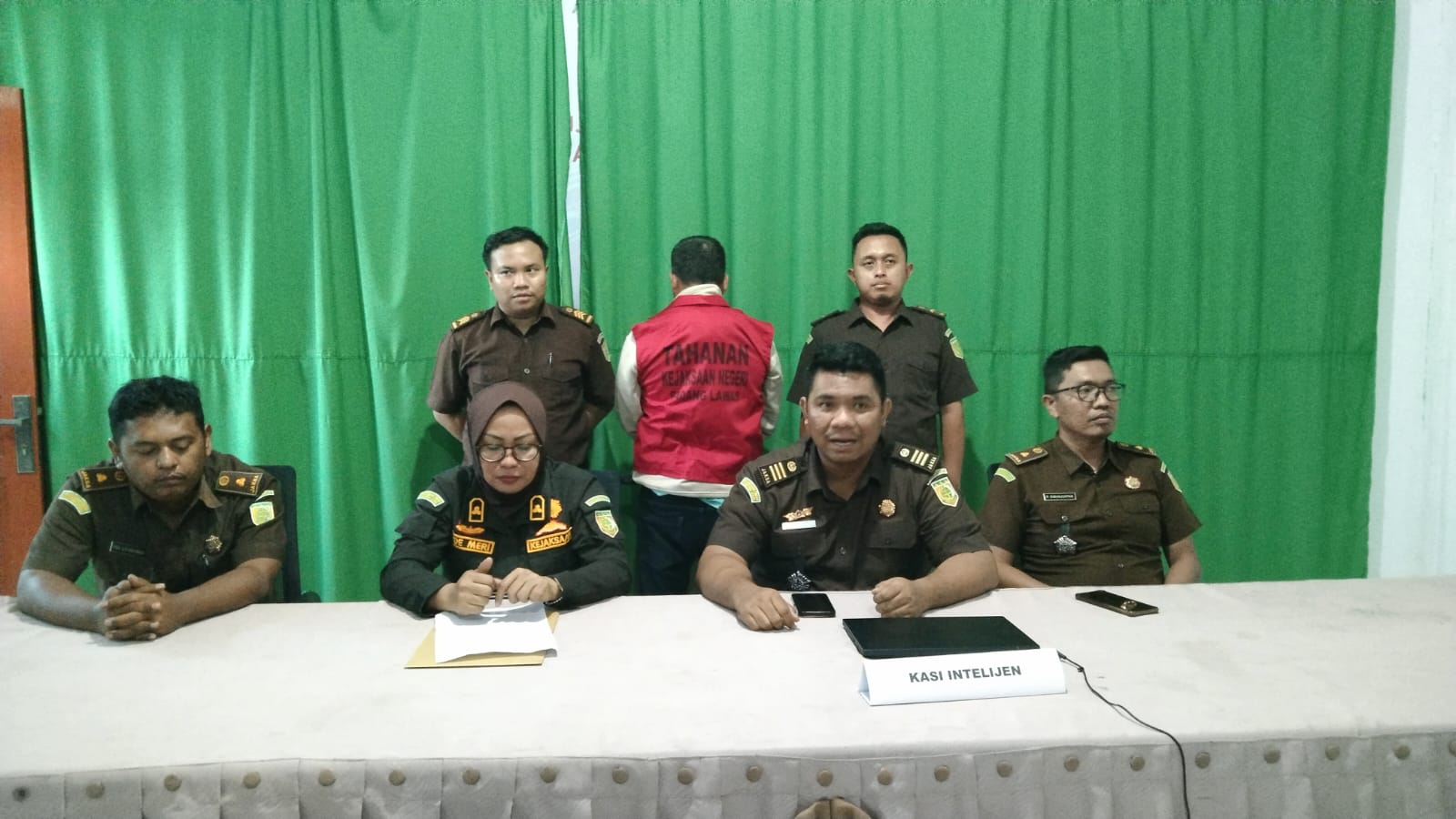 Kejari Palas Tahan Kades Gunung Manaon, Diduga Korupsi DD Rp594 Juta
