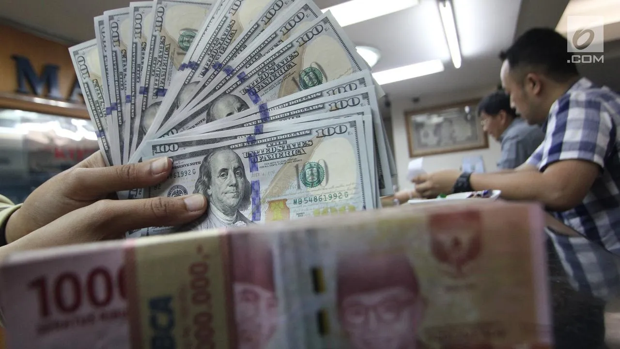 Rupiah Tembus 17.650, IHSG Tertekan Dekati Level Psikologis 6.500