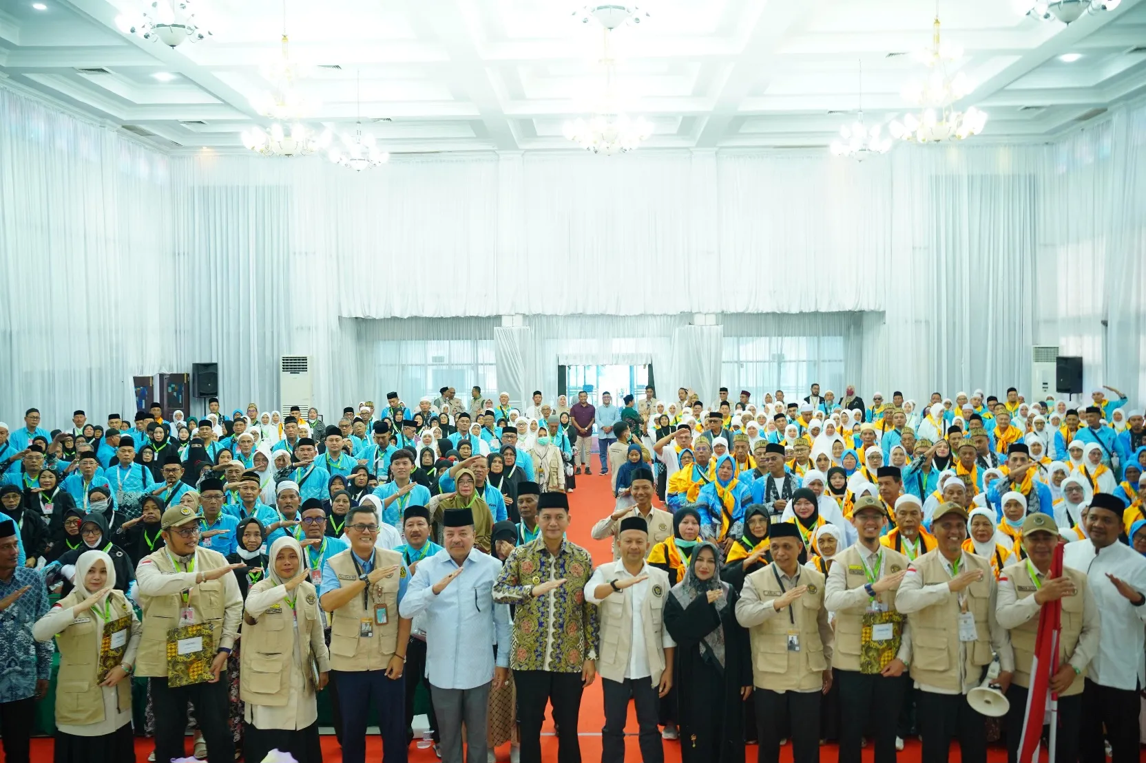 Calhaj Kloter 9 Embarkasi Aceh Dilepas, TRK Minta Jaga Kesehatan