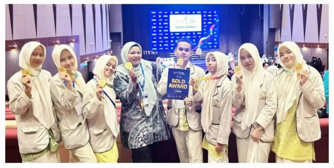 Siswa MAN 1 Mandailing Natal Raih Dua Medali Emas di WYIE 2026 Malaysia
