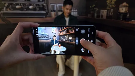 Galaxy A37 5G Jadi Pilihan HP Midrange Samsung dengan Kamera Tajam dan Baterai Awet