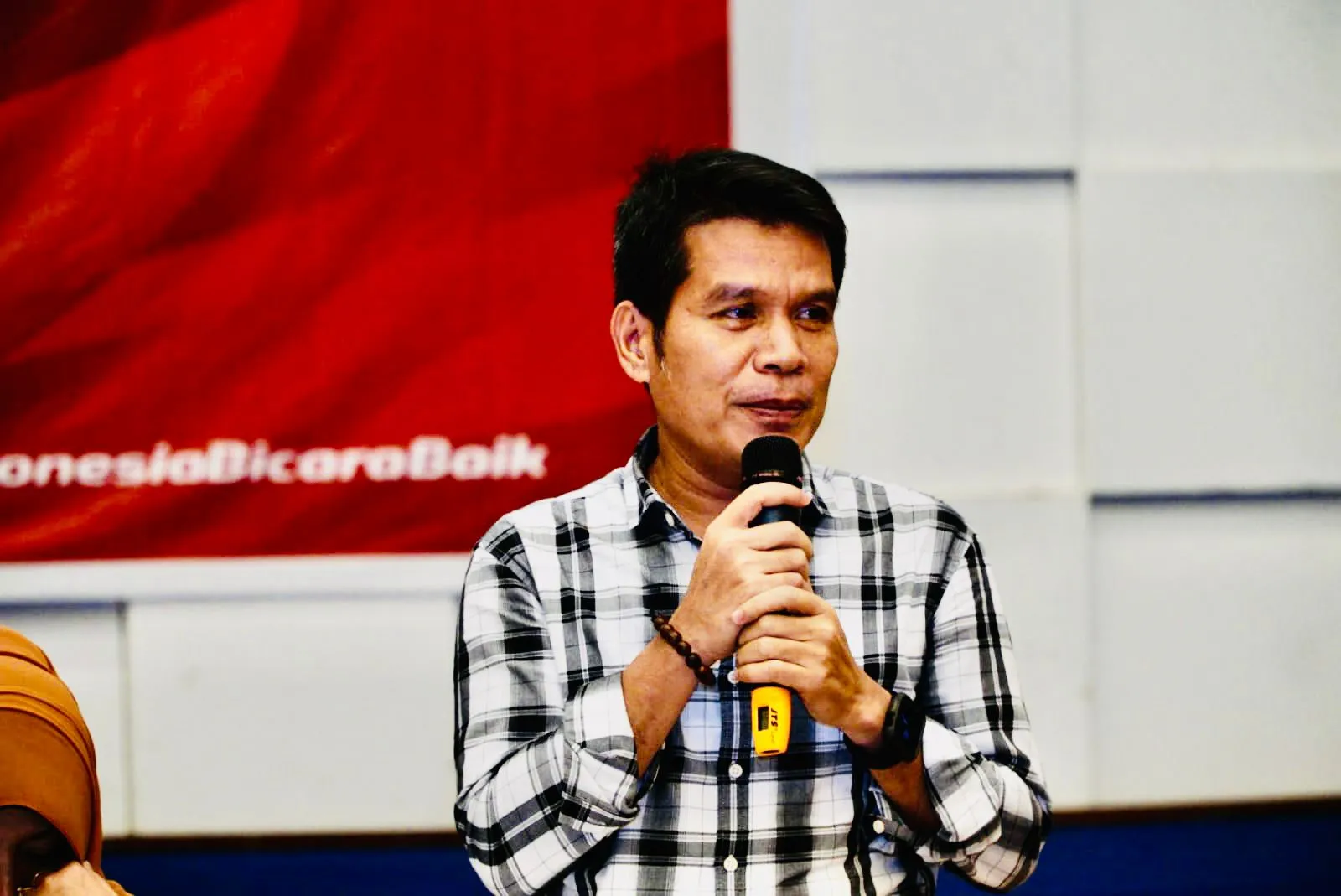‘Profesor Sombong’