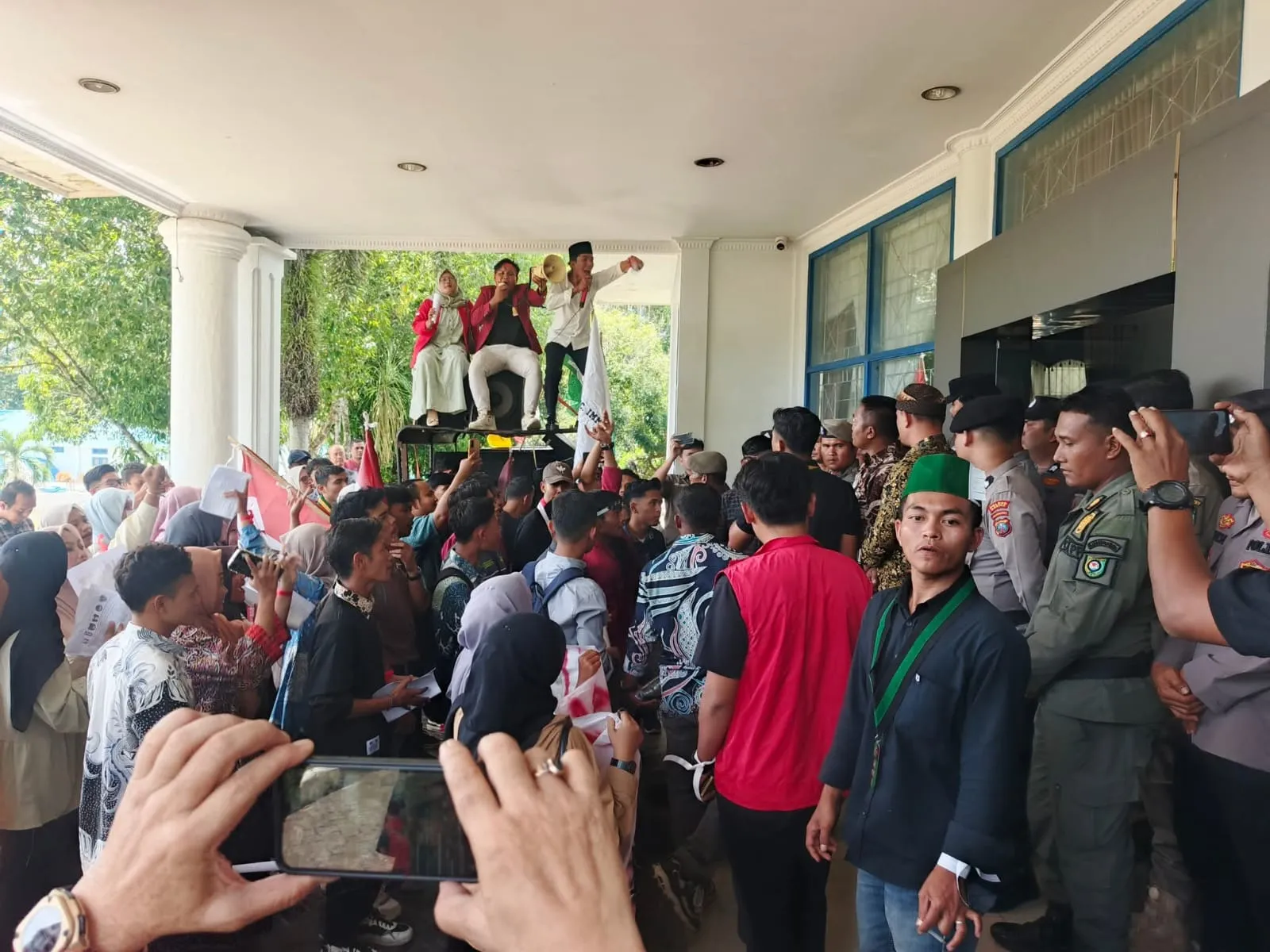 Cipayung Plus dan Poros Pelajar Demo di Kantor Bupati Madina, Minta Penjelasan Capaian Kinerja