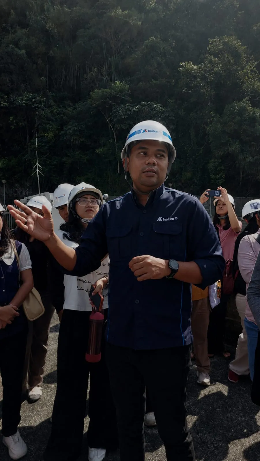 Peserta dan Mentor BWF 2026 Kagum Melihat Jantung PLTA Sigura-Gura, Inalum Dinilai Sumber Inspirasi Karya Tulis