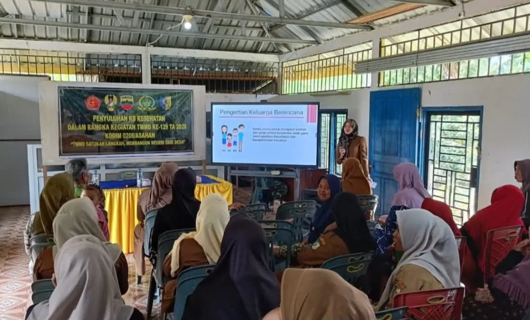 Tak Hanya Bangun Fasilitas Umum, Satgas TMMD Ke-129 Kodim 0208/Asahan Berikan Penyuluhan KB dan Kesehatan Warga Desa Kapal Merah