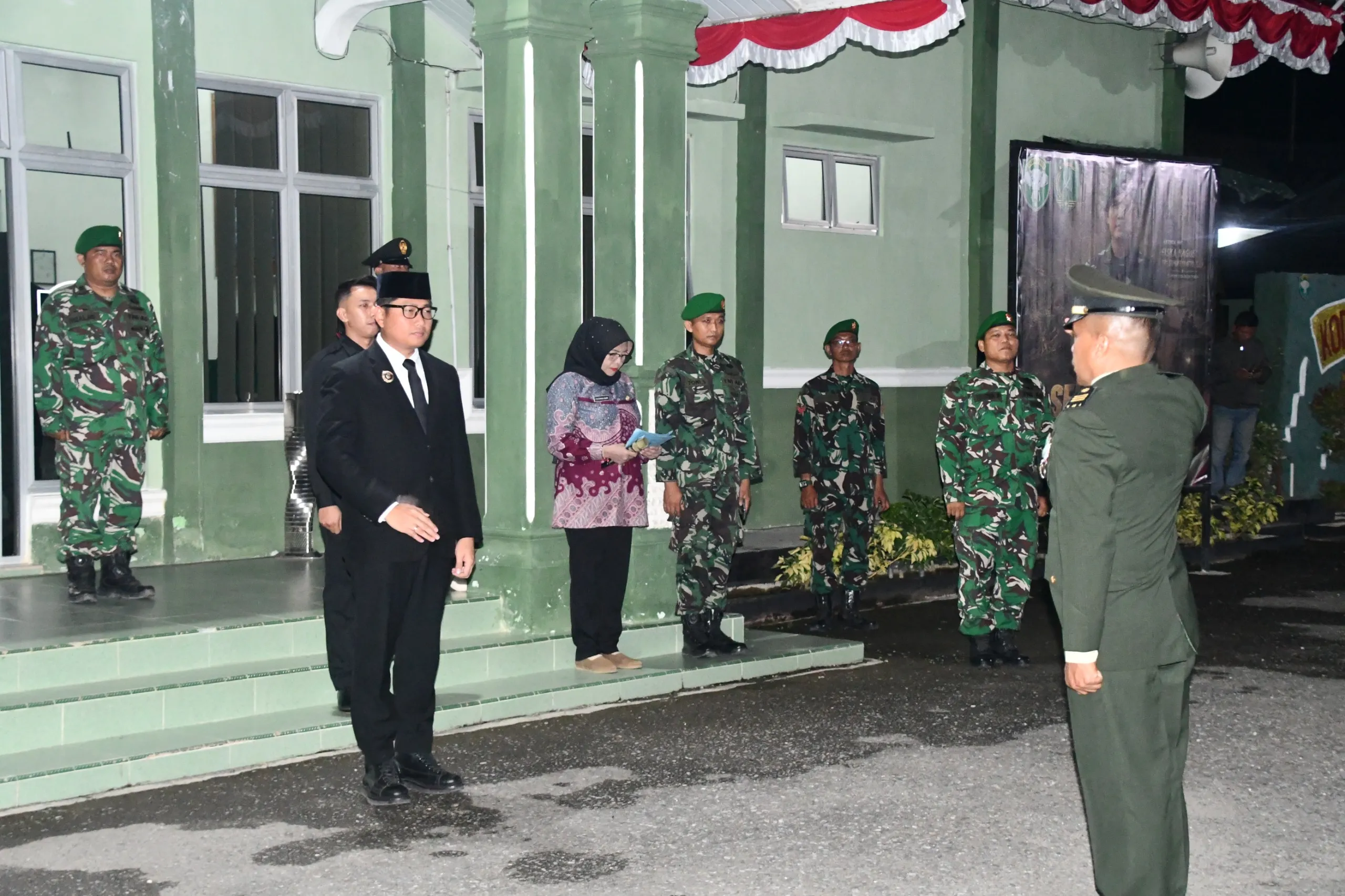 Pimpin Taptu dan Pawai Obor, Wakil Wali Kota Langsa Kobarkan Semangat di Malam HUT ke-81 RI