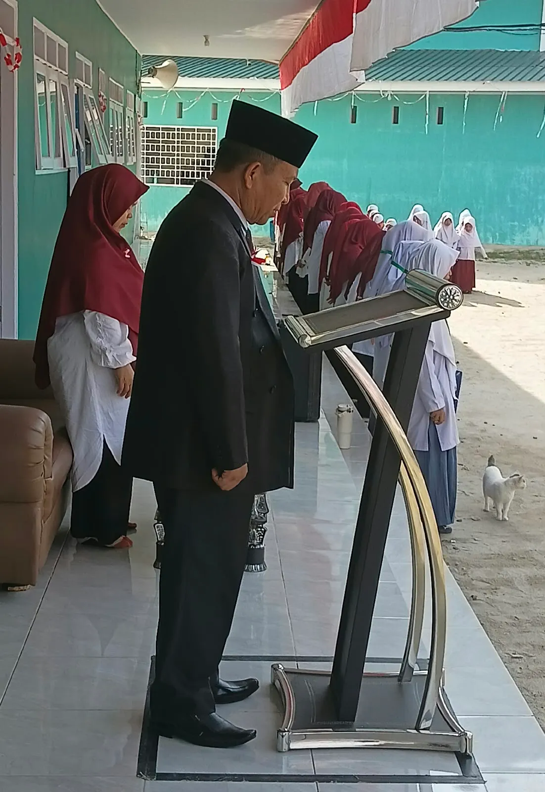 Yayasan Darul Tafsir Sumut Gelar Upacara HUT Ke 81 Kemerdekaan RI
