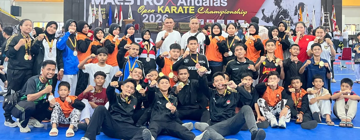 Santri Pesantren Darul Mursyid Raih Juara 1 Ajang Andalas Open Karate Championship 2026