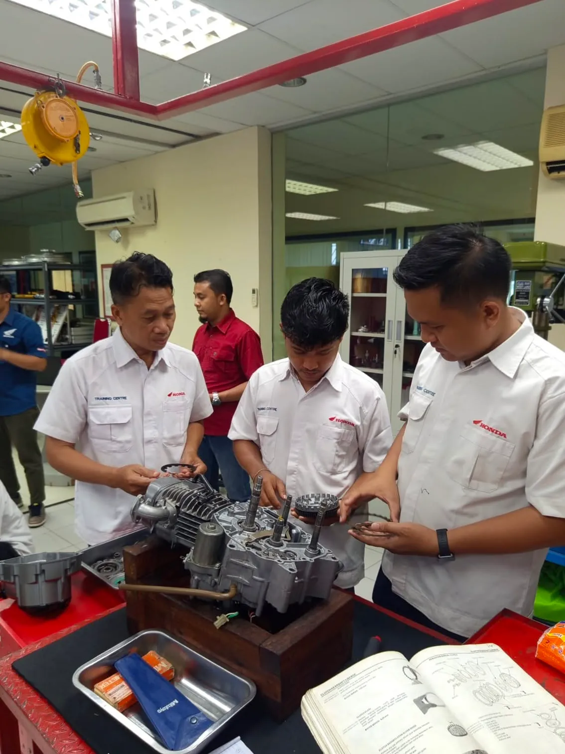 Honda Perkuat Kompetensi Guru Vokasi Lewat Pelatihan Modul Lanjutan Dan Sertifikasi Level Silver