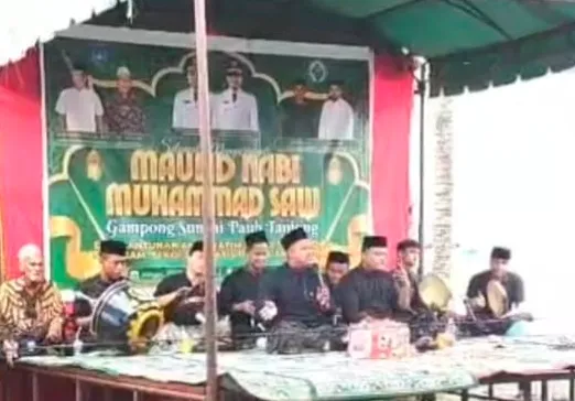 Selawat Menggema di Sungai Pauh Tanjong, Cinta Rasul Menyatu Dalam Senyum 34 Yatim