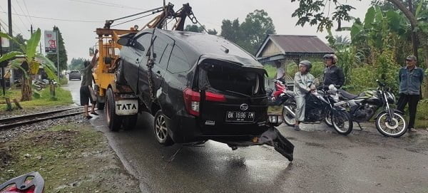 Perlintasan KA Limapuluh Kembali Ambil Korban