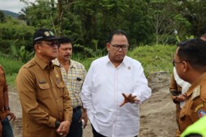 Pembangunan Jalan Alternatif Berastagi Terkendala Tiang Listrik Baskami Panggil PLN Sumut