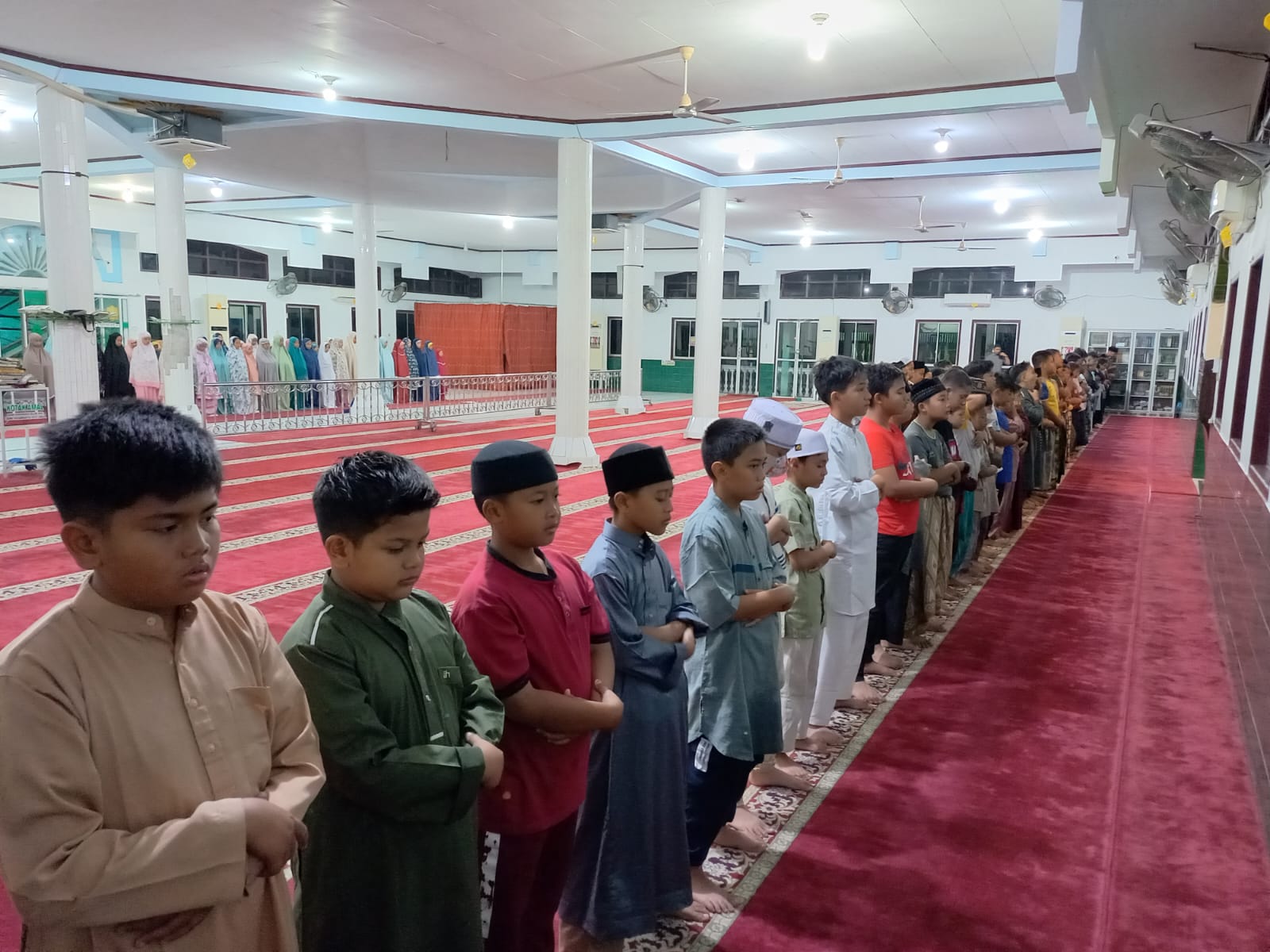 121 Siswa SD Muhada 2 Langsa Ikuti Kegiatan Malam Iman Dan Taqwa