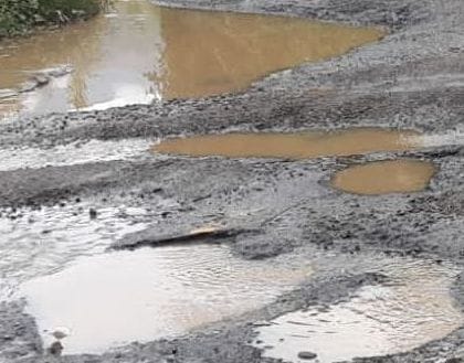 Jalan Rusak Parah Di Agara Dibiarkan Lama