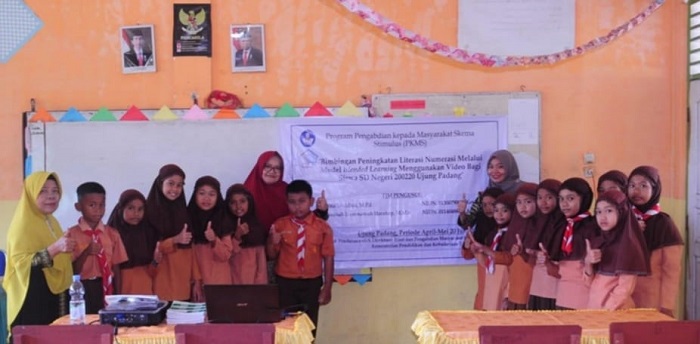 Dosen FKIP UGN P. Sidempuan Edukasi Guru SD Buat Video Pembelajaran