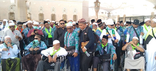 Jamaah Calon Haji Kloter 9 BTJ Aceh tiba di Tanah Suci Makkah. (Waspada/ist.)