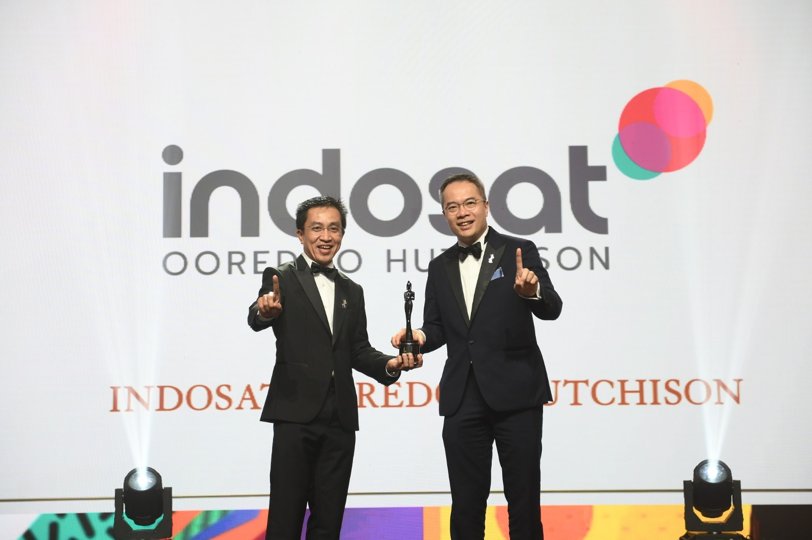 Indosat Ooredoo Hutchison (Indosat) berhasil memenangkan kategori ‘Best Company to Work For’ untuk keempat kalinya secara berturut-turut, dan memenangkan kategori baru di tahun ini yaitu ‘Digital Transformation Award 2023’.