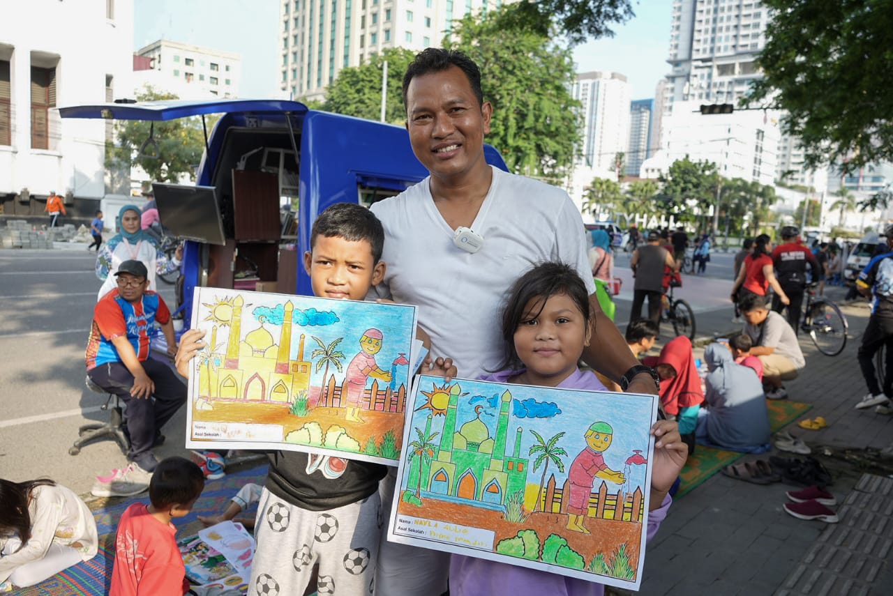 Dinas Perpustakaan dan Kearsipan Medan Sediakan Fasilitas Mewarnai Di Car Free Day