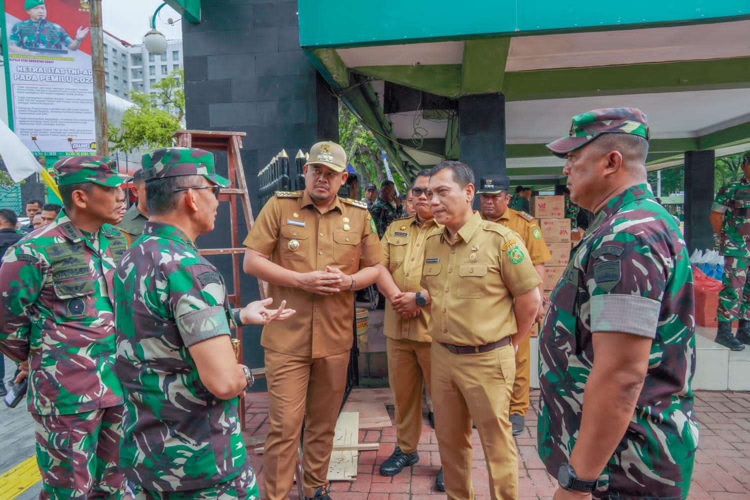 Besok, 1000 Personel Diturunkan Bersihkan Sungai Deli