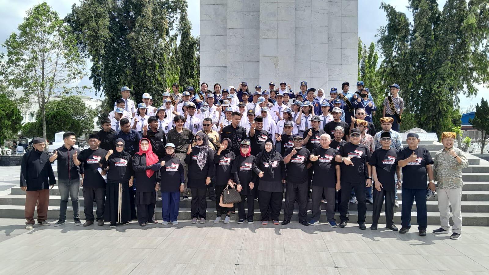 GPA 66 Peringati Hari Pahlawan: Azhari AM Sinik Pimpin Upacara Di Taman Makam Pahlawan Medan