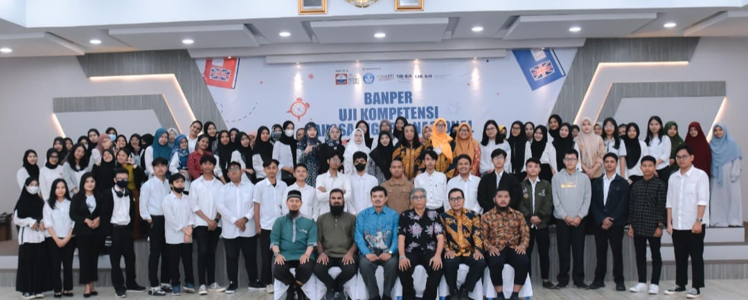 Universitas Potensi Utama Gelar Uji Kompetensi Bahasa Inggris Bantuan Pemerintah