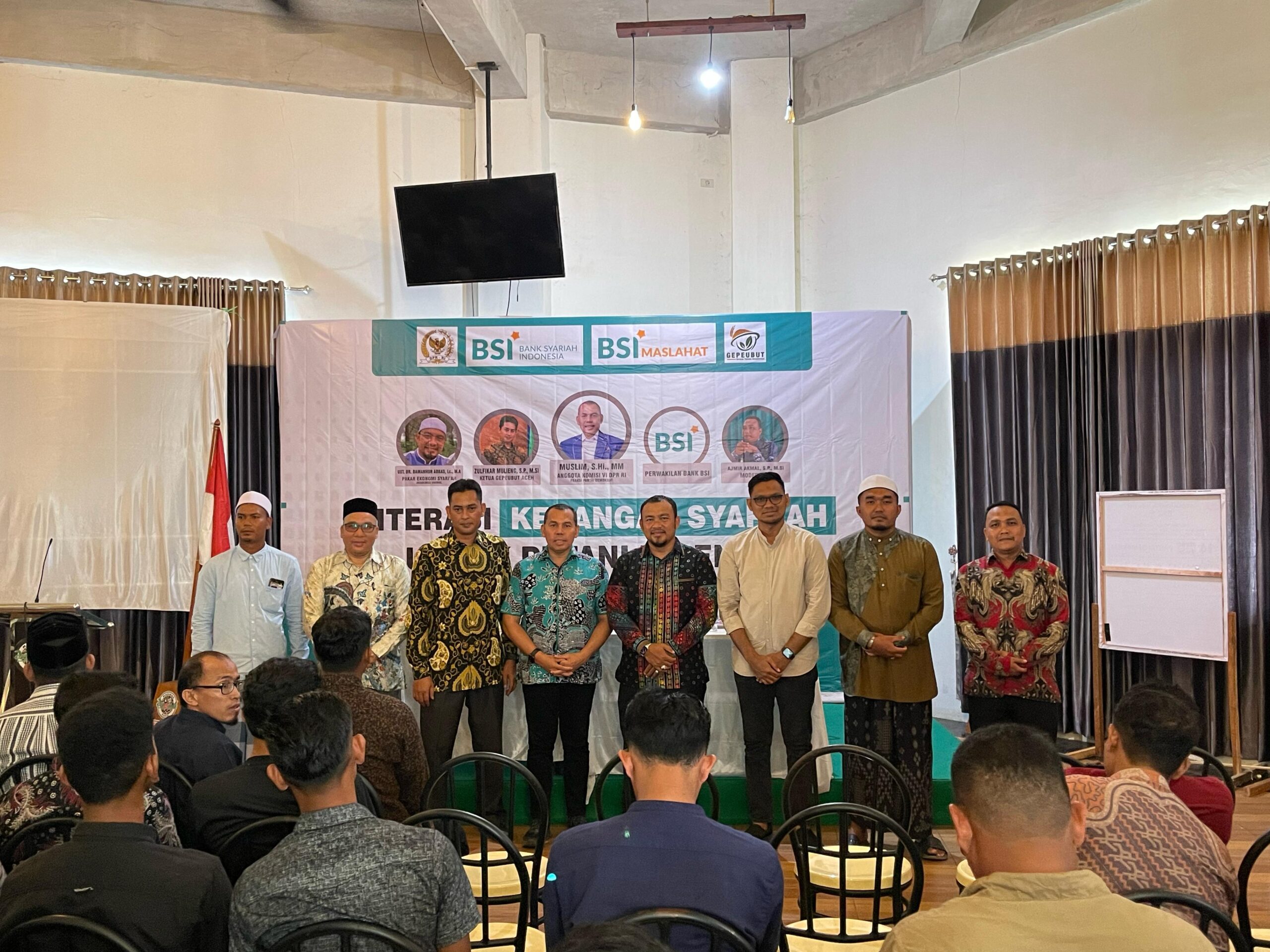 Literasi Keuangan Syariah untuk Petani Milenial di Provinsi Aceh