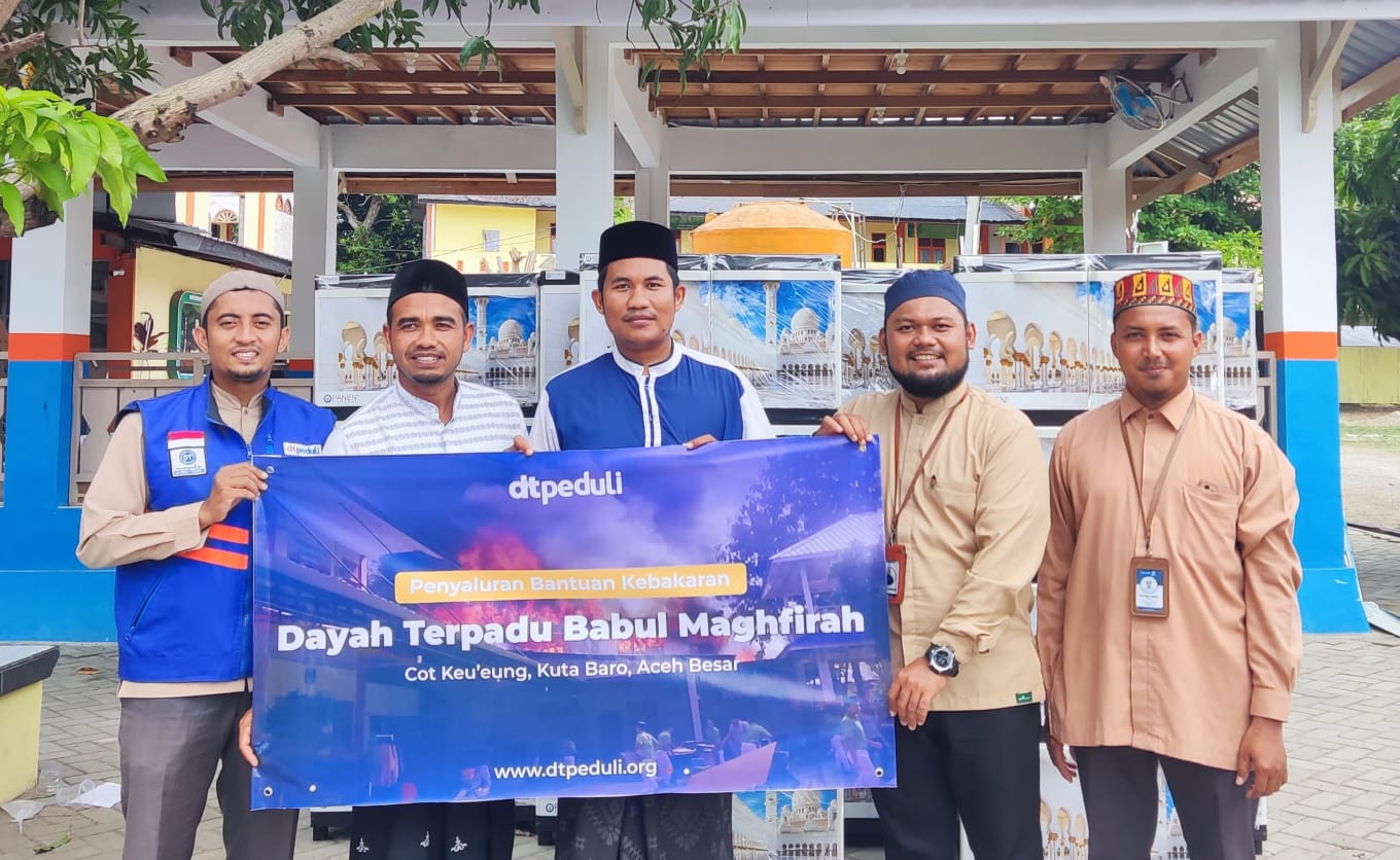 DT Peduli Salurkan Bantuan Paska Kebakaran Dayah Babul Maghfirah