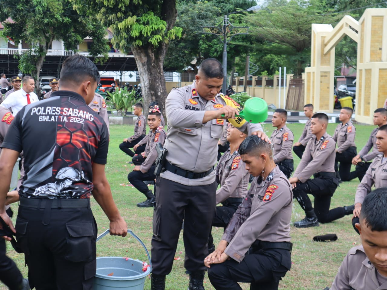 Upacara Pembinaan Tradisi Bintara Remaja Gelombang II Di Polres Sabang