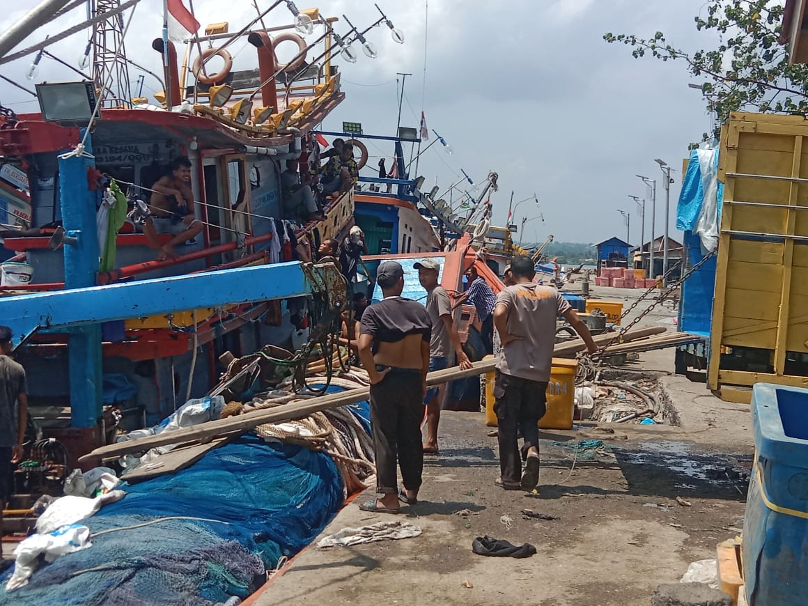 Nelayan Lhokseumawe Keluhkan Kedangkalan Dermaga PPI Pusong