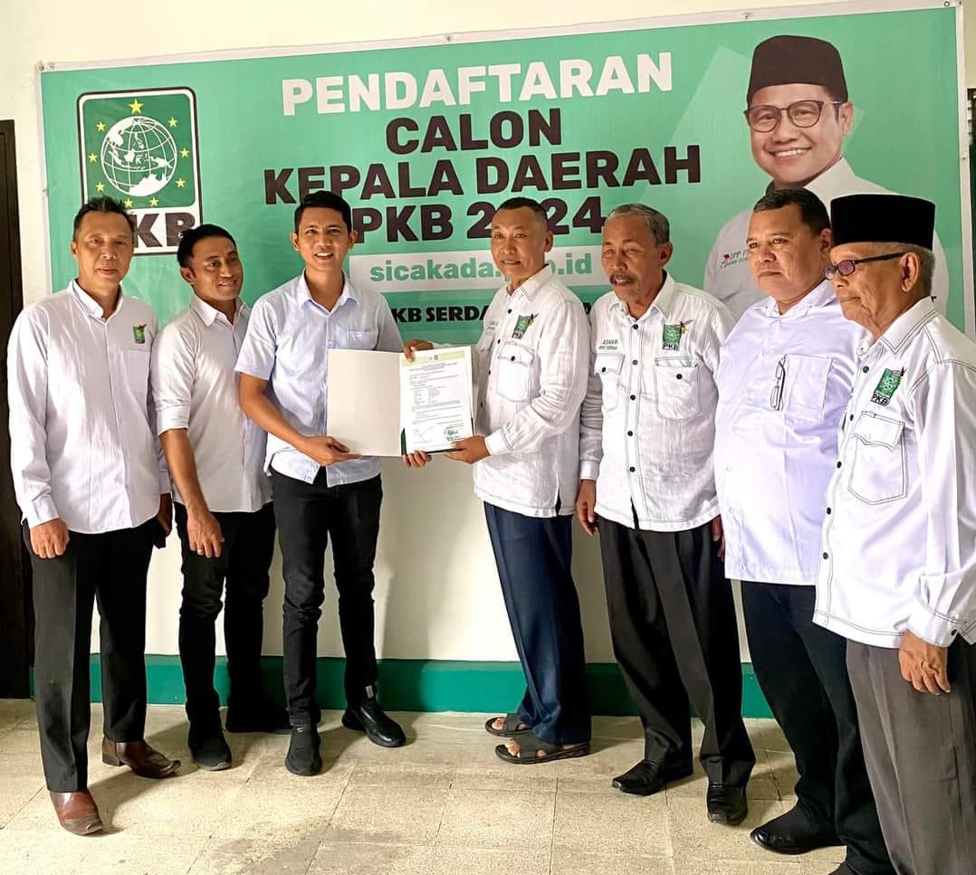 Zoefri mendaftar sebagai calon Wabup Sergai dari partai PKB Kab. Sergai. Waspada/ist