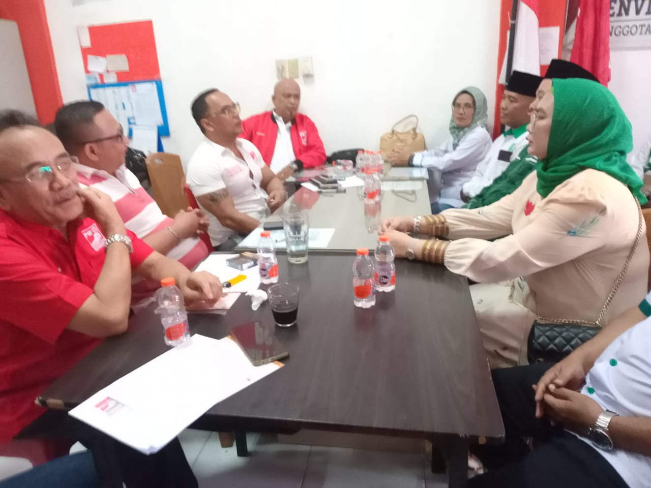 Didampingi Ketua DPC PKB, Afrida Ginting Daftar Calon Wakil Walikota Medan Ke PSI