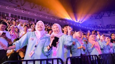 Rayakan Hardiknas, 9 Ribu Orang Penuhi Indonesia Arena