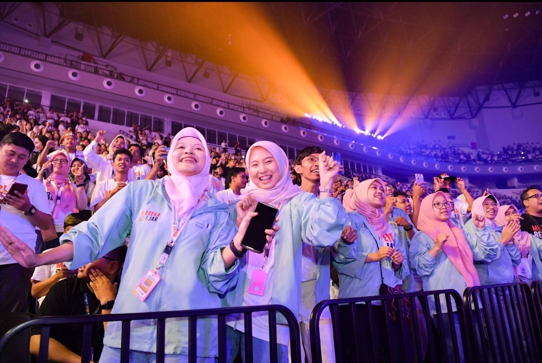 Rayakan Hardiknas, 9 Ribu Orang Penuhi Indonesia Arena