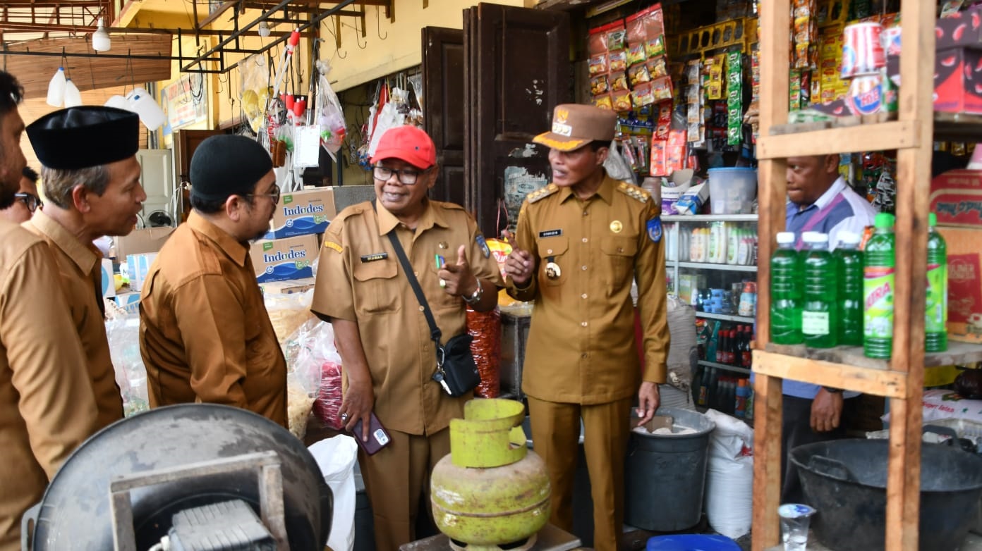 Kendalikan Inflasi, Pj Wali Kota Langsa Tinjau Harga Barang