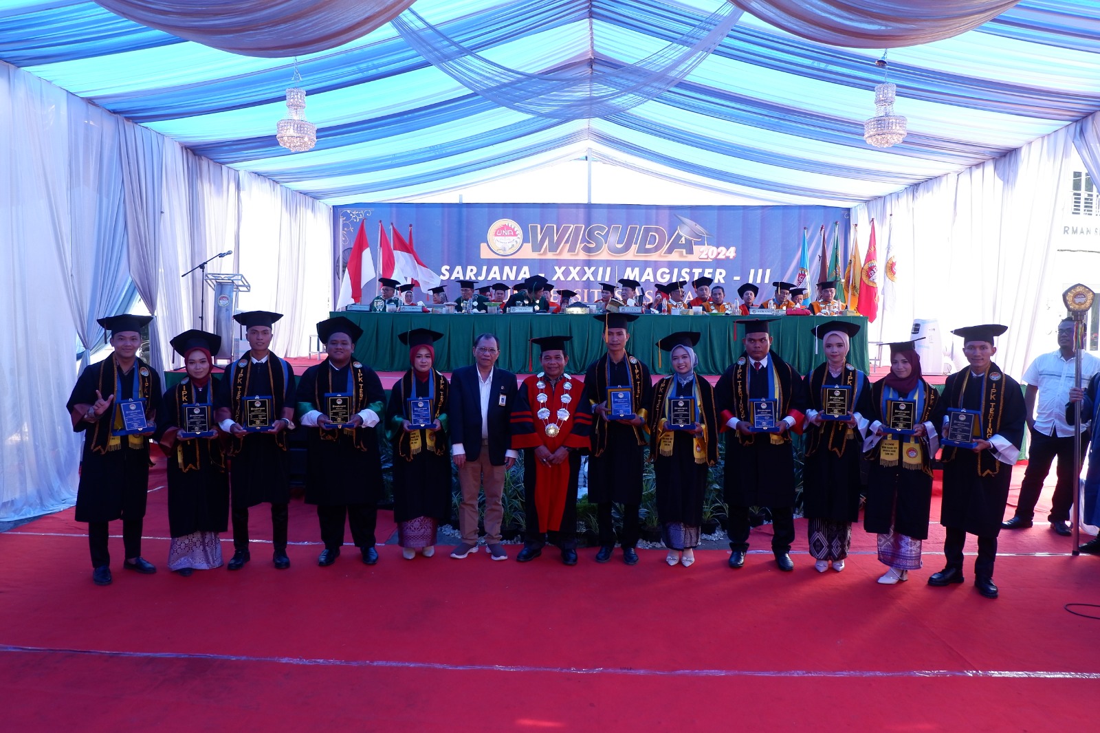 Revolusi Industri 5.0, UNA Wisuda 507 Mahasiswa