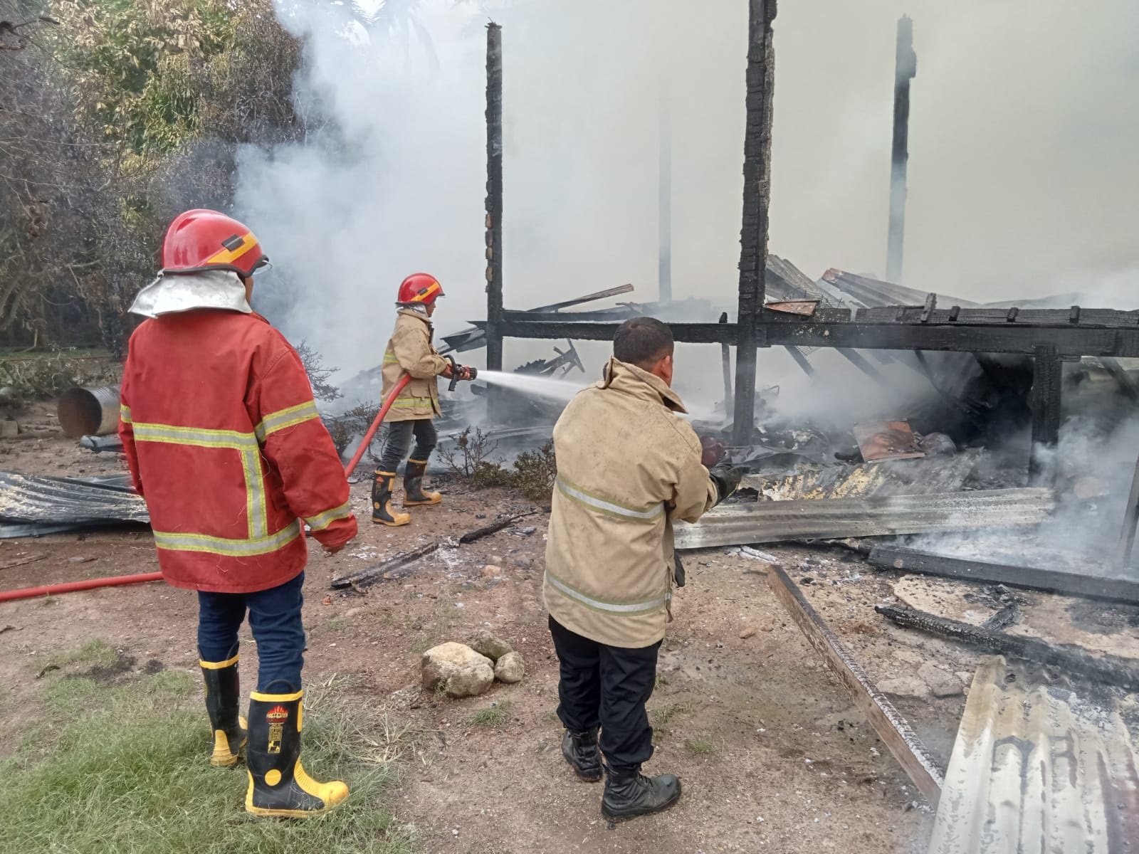 Rumah Rusli Musnah Terbakar Di Blang Bintang