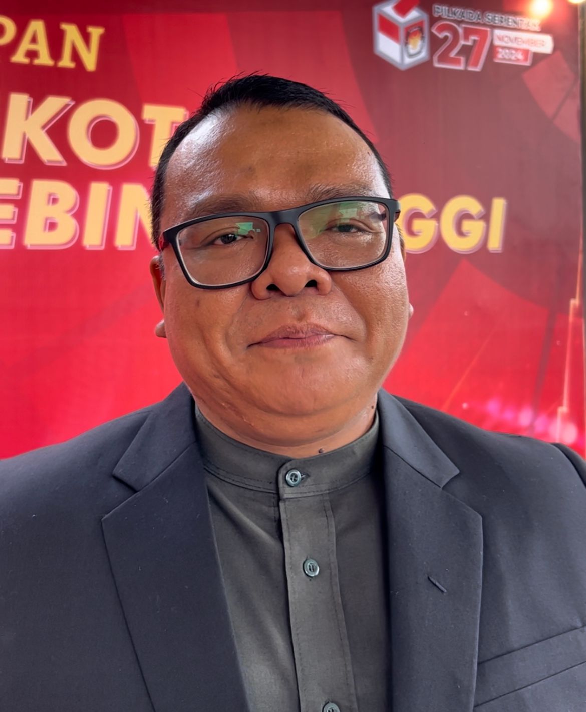 Ketua KPU Tebingtinggi Emil Sofyan. Waspada/Kristian Brahmana