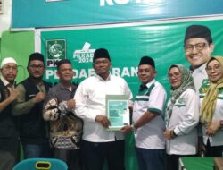 Jaya Saputra Kembalikan Formulir Bacalon Wakil Wali Kota Medan Ke PKB