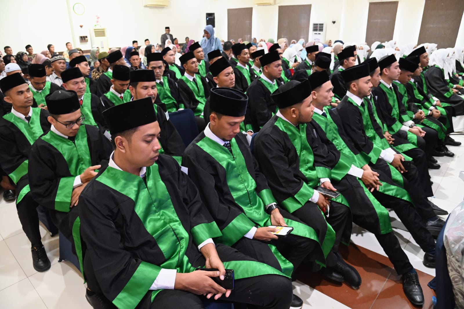 STIS Nahdlatul Ulama Aceh Wisuda Santriwan/Santriwati