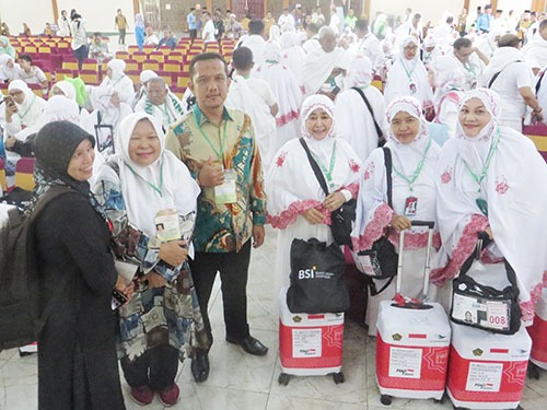 Foto Pelepasan Jamaah Calon Haji Kloter Terakhir Embarkasi Medan