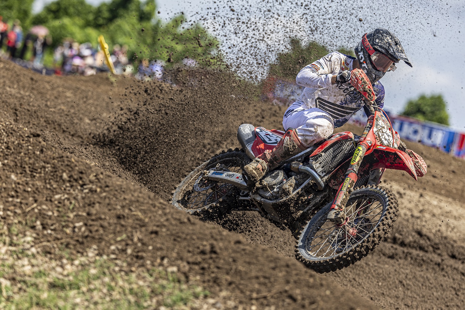 Dua Kroser Honda Optimis Kembali Raih Poin MXGP Lombok 2024