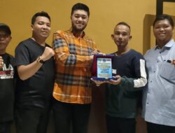 El Adrian Shah Terima Penghargaan Tokoh Pemuda Inspiratif Kota Medan Selama 1 Dekade