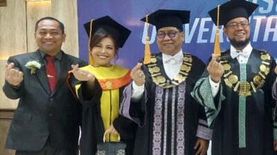 Sean Idol Jadi Wisudawan Inspiratif, Sebut UT Sebagai Kampus Masa Kini