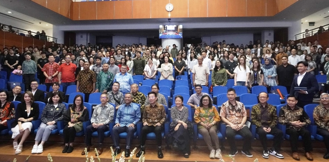 Gelar Reuni Akbar 2024, Alumni FEB Ukrida Kawal Pertumbuhan Ekonomi Masa Depan