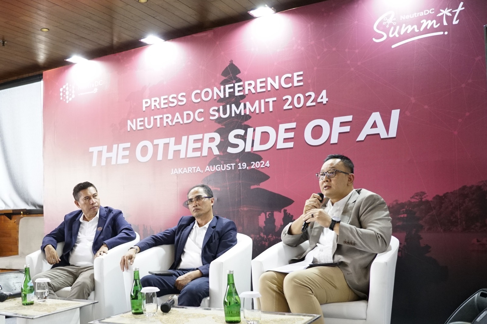 Telkom-Neutra DC Gelar Konferensi Internasional Dengan Tema "The Other Side of AI